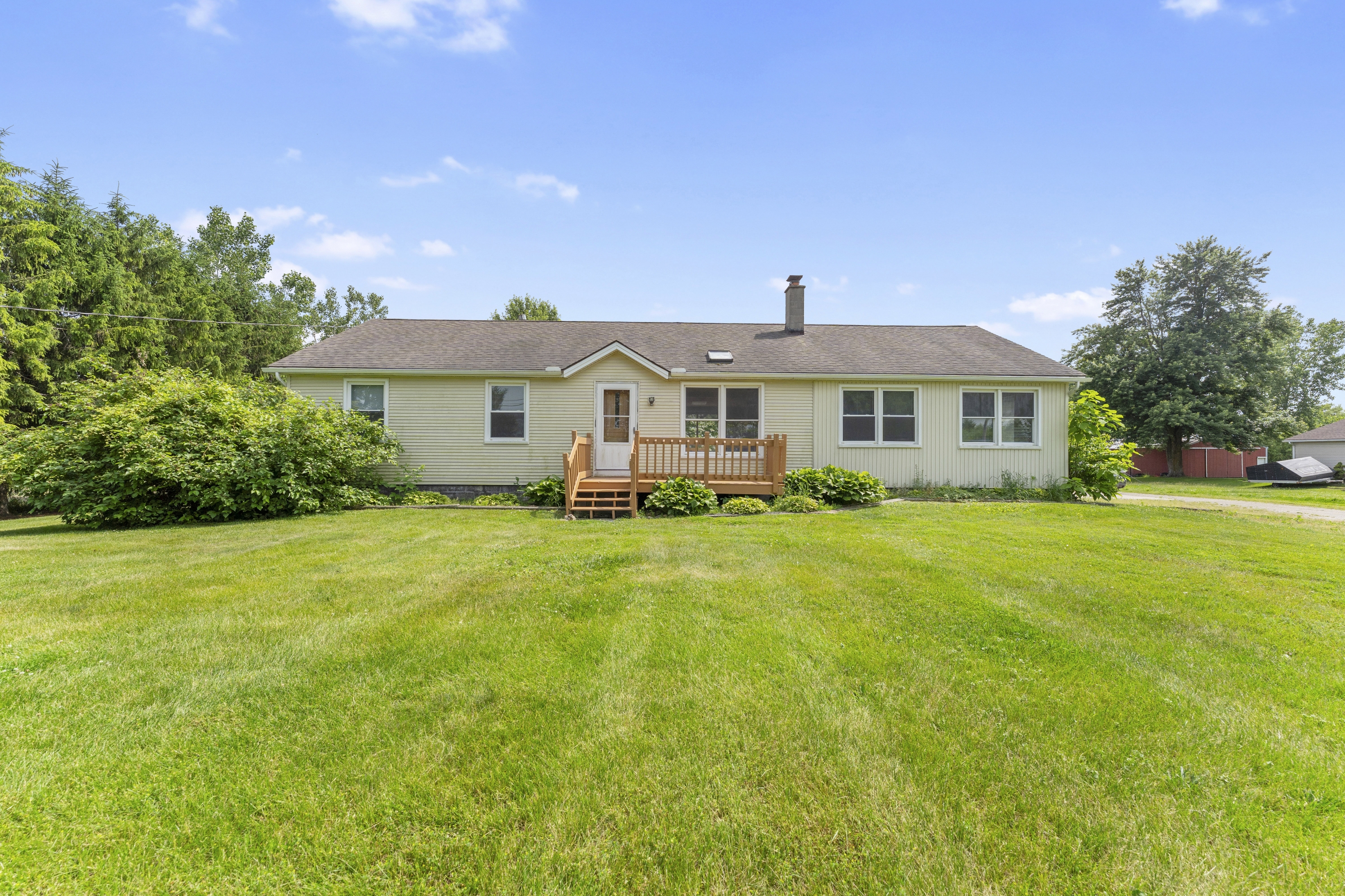 6611 Scofield Rd.