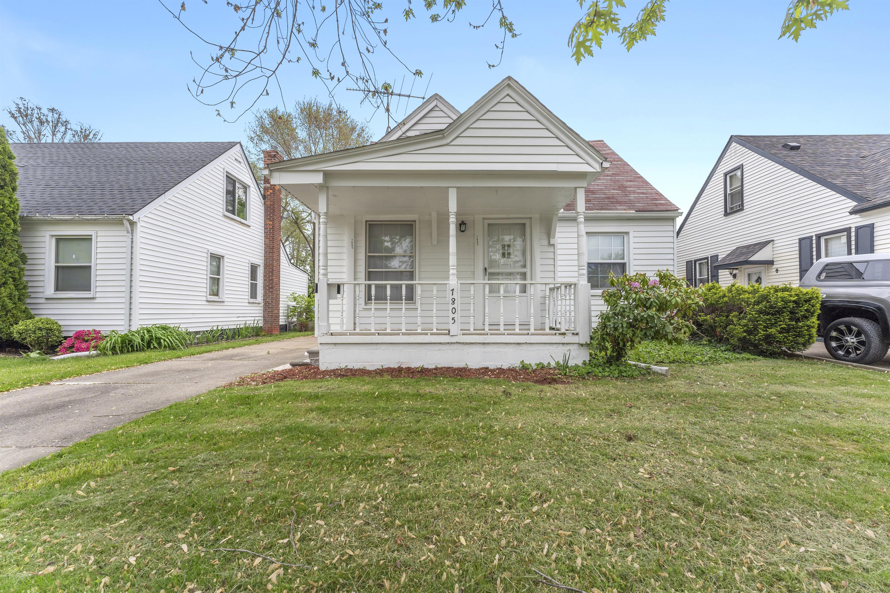 Property main image