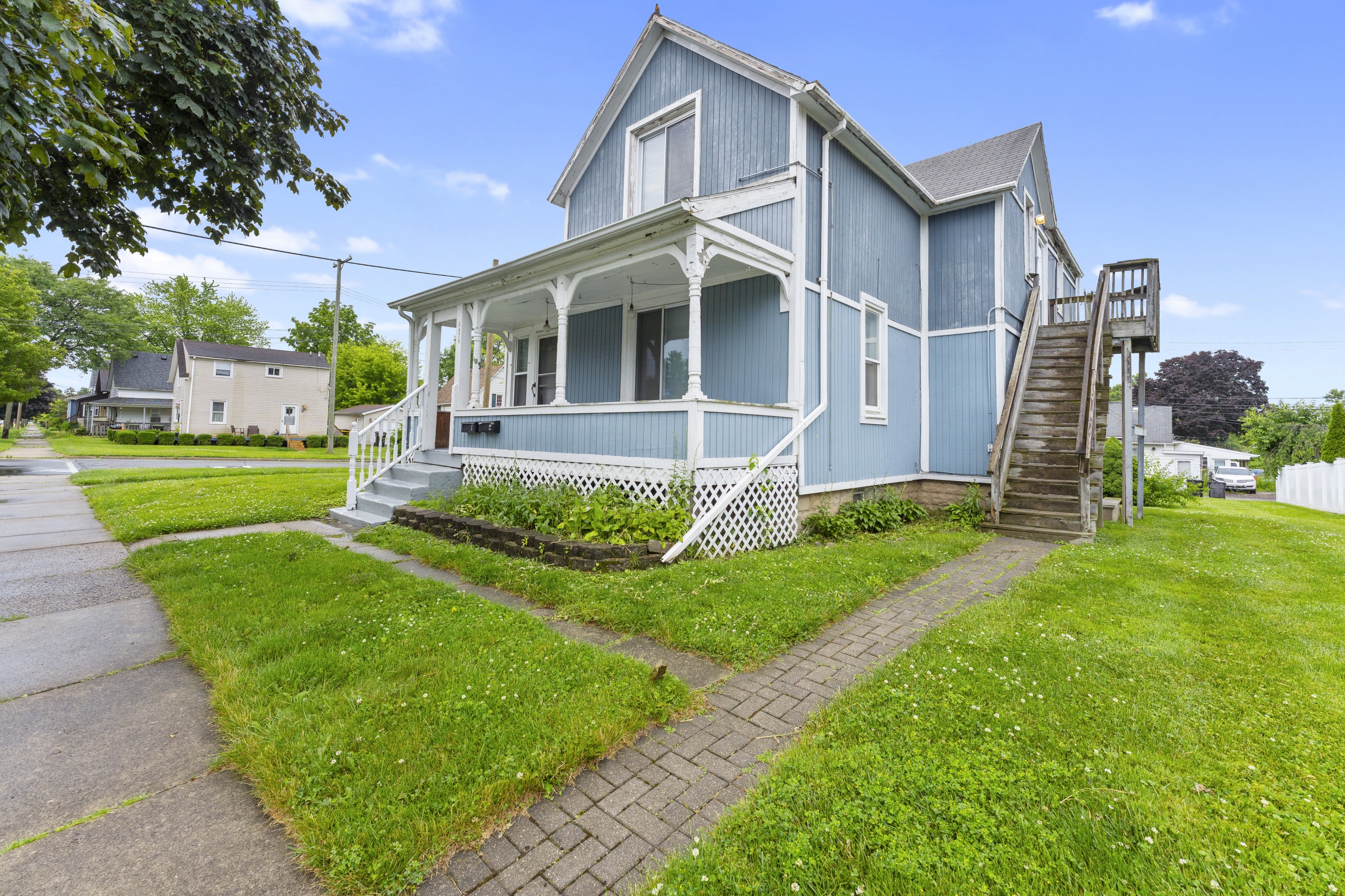 Property thumbnail image