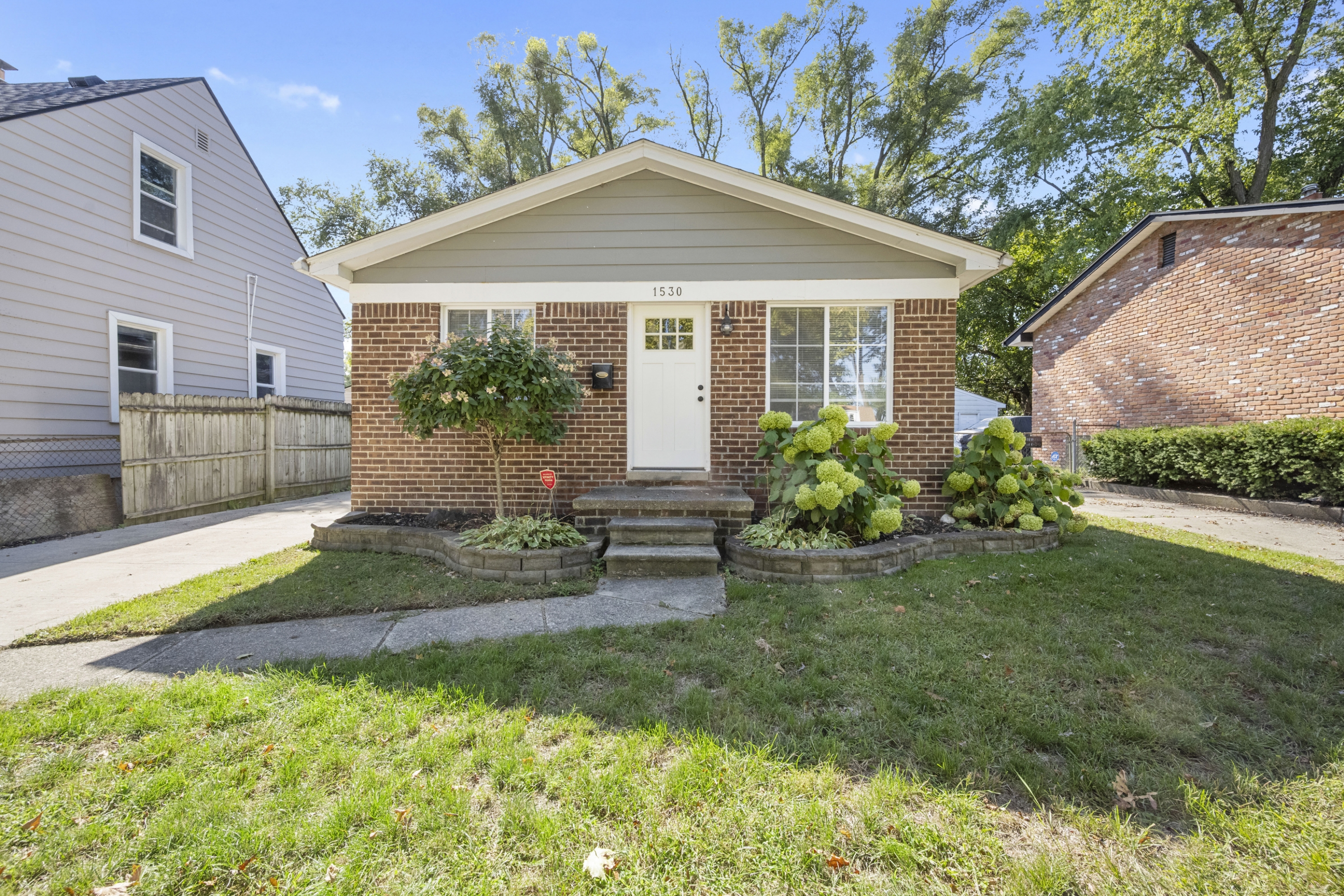 1530 E. Madge Ave.