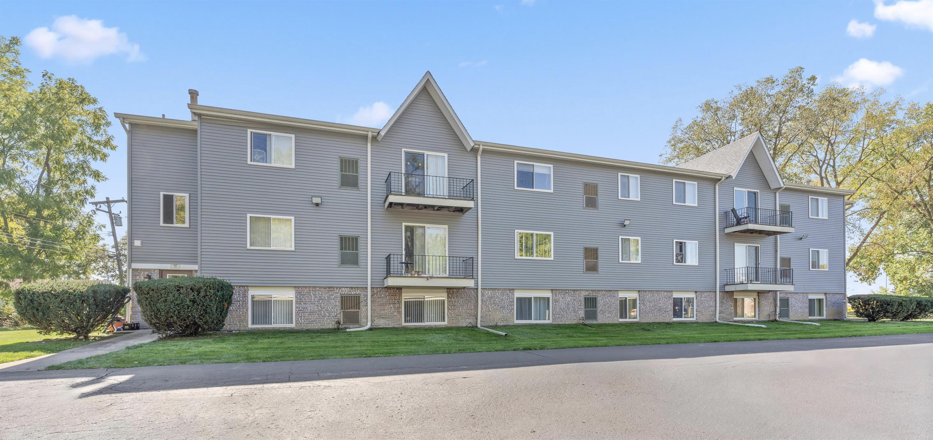 31461 Block St. - 301