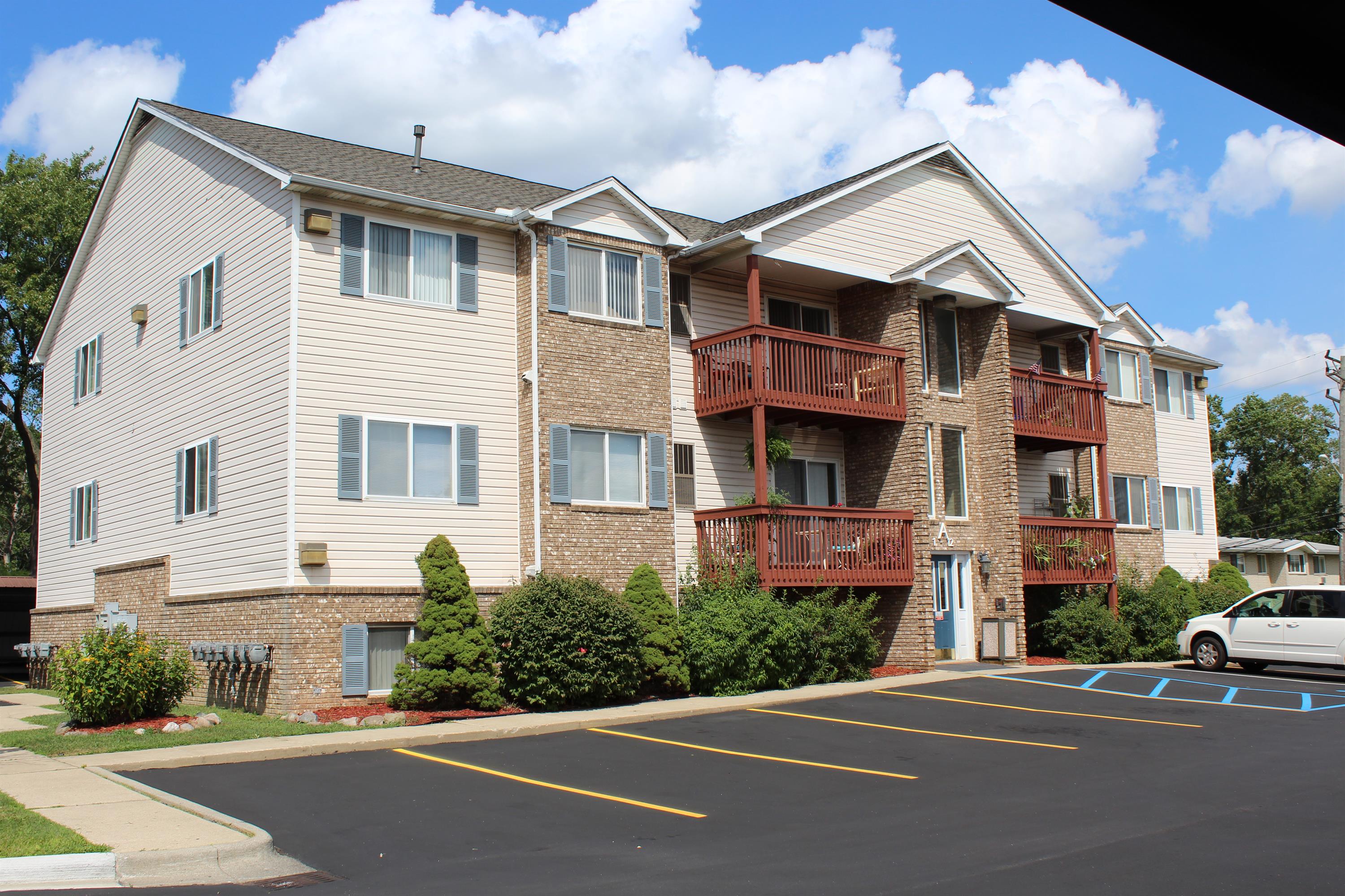 3670 S. John Hix Rd. - 19