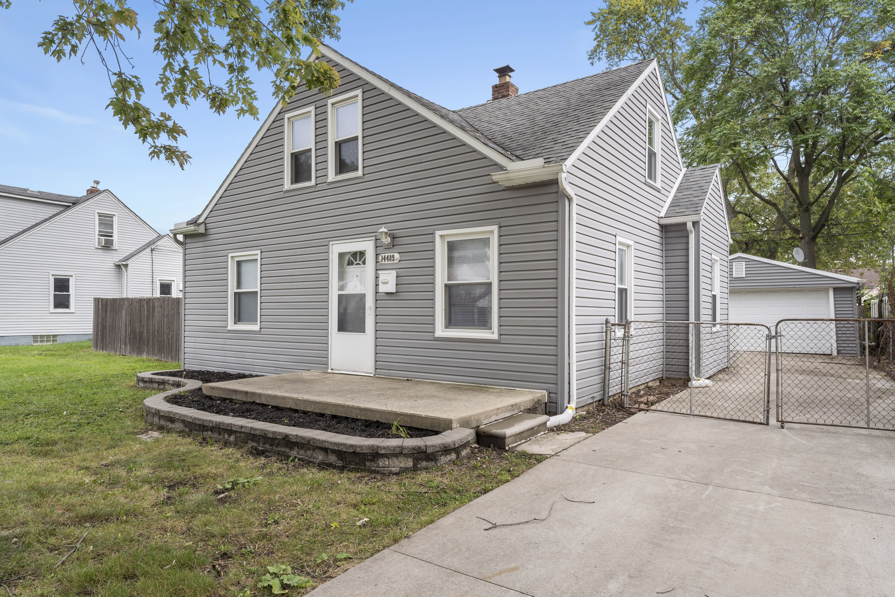 Property thumbnail image