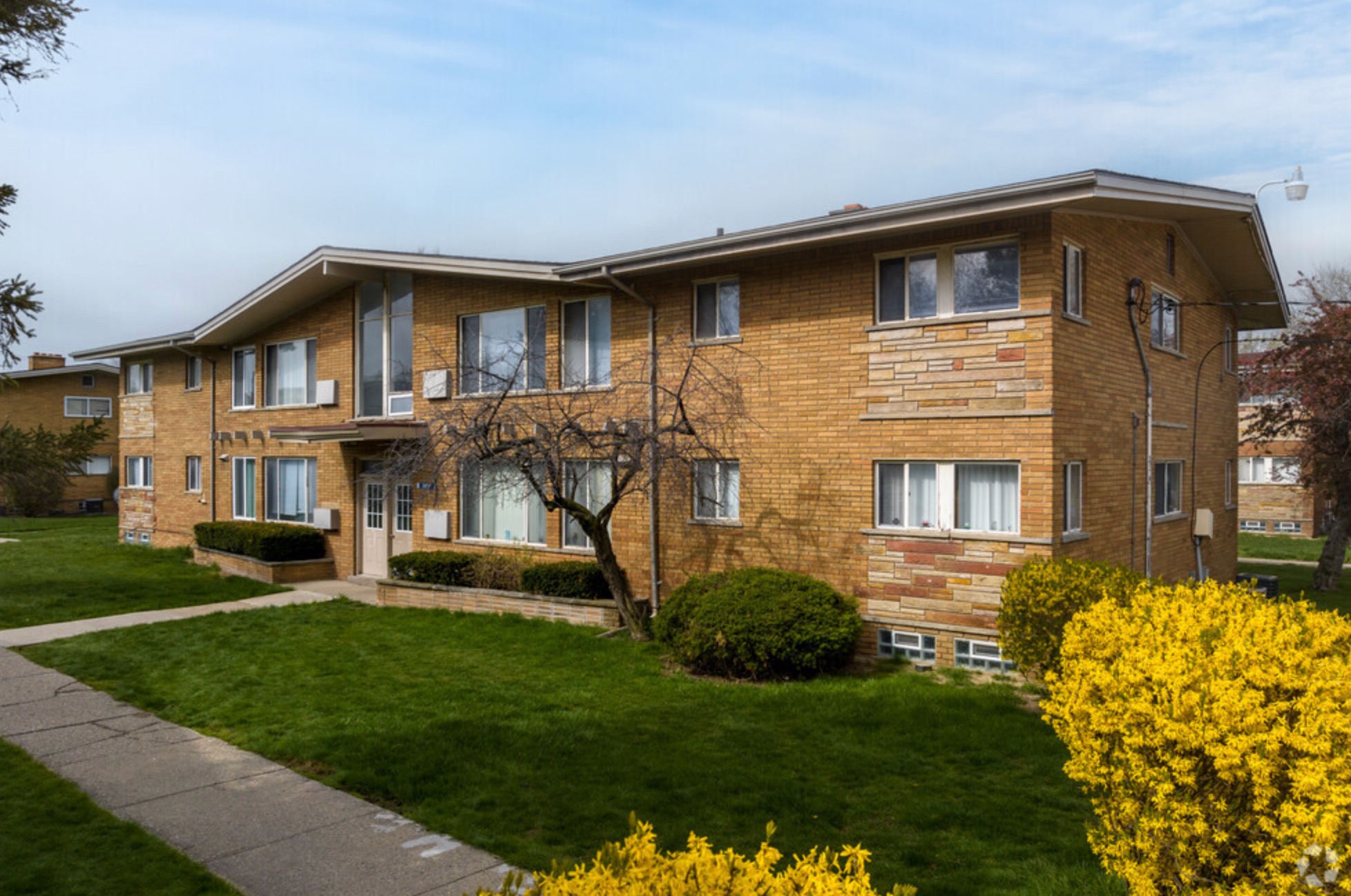 24587 Kelly Rd. -1